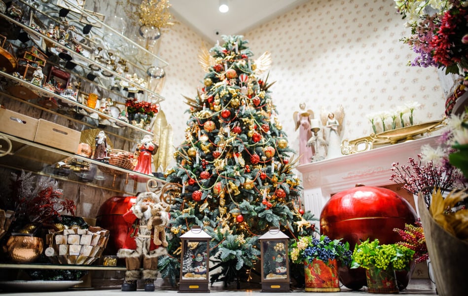 According to the National Retail Federation, holiday retails sale during 2019 had a strong finish at $730.20 billion.