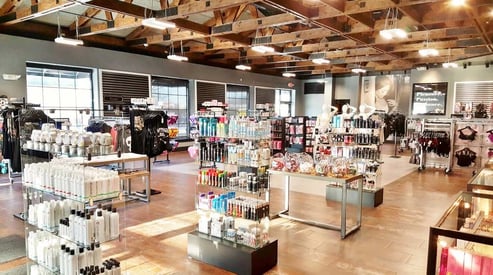 Store display showing Di Simo modular fixture collection and cube displays