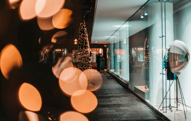 Turning Seasonal Displays into Year-Round Assets