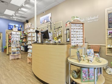 Wild Birds Unlimited - Checkout Counter