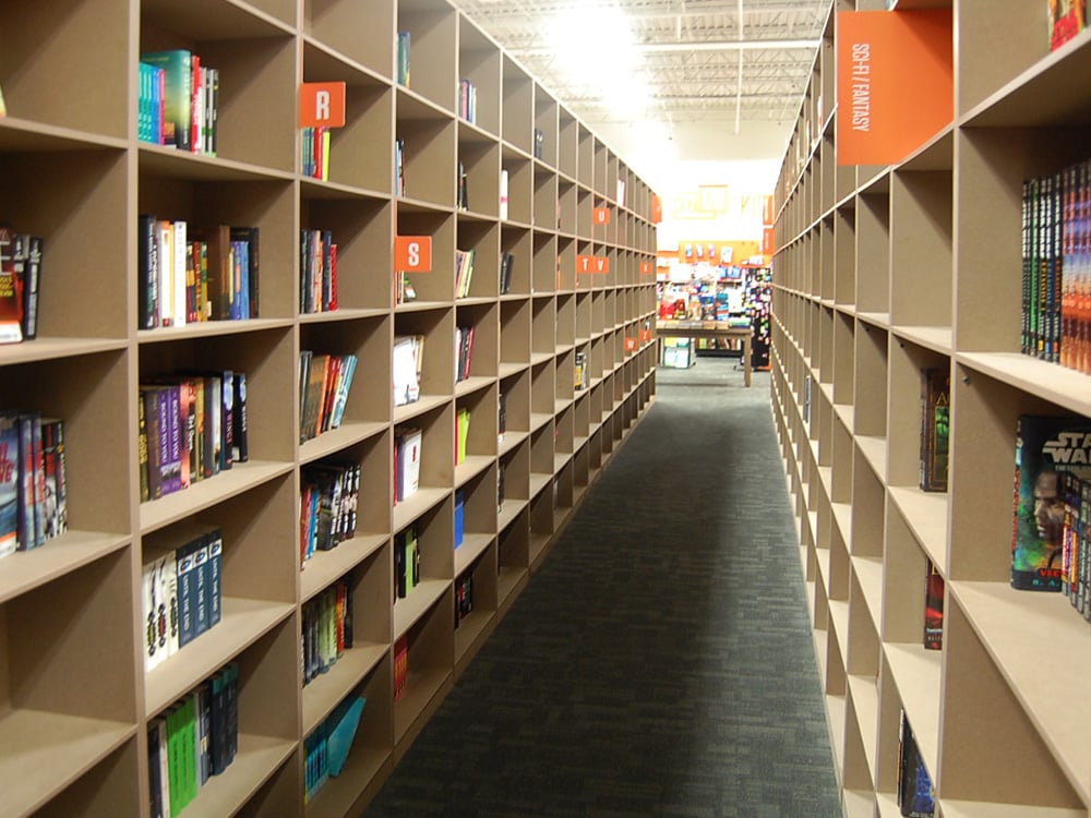 Books-A-Million Image - Bookcase Displays